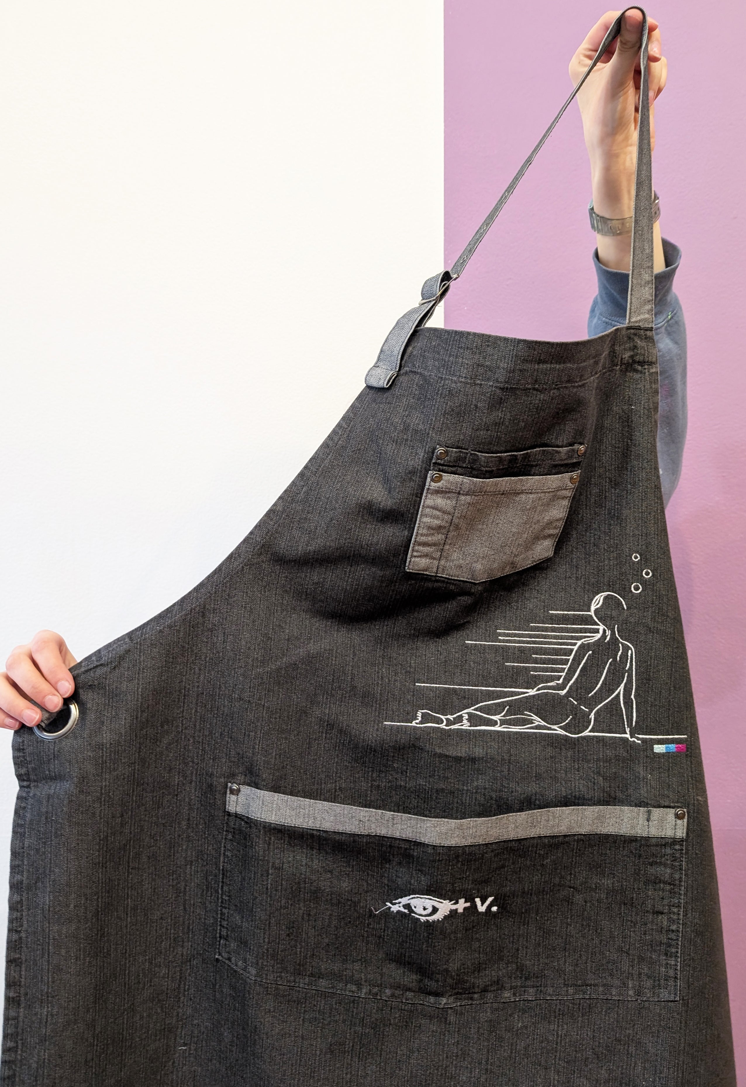 inv.sion Embroidered Aprons