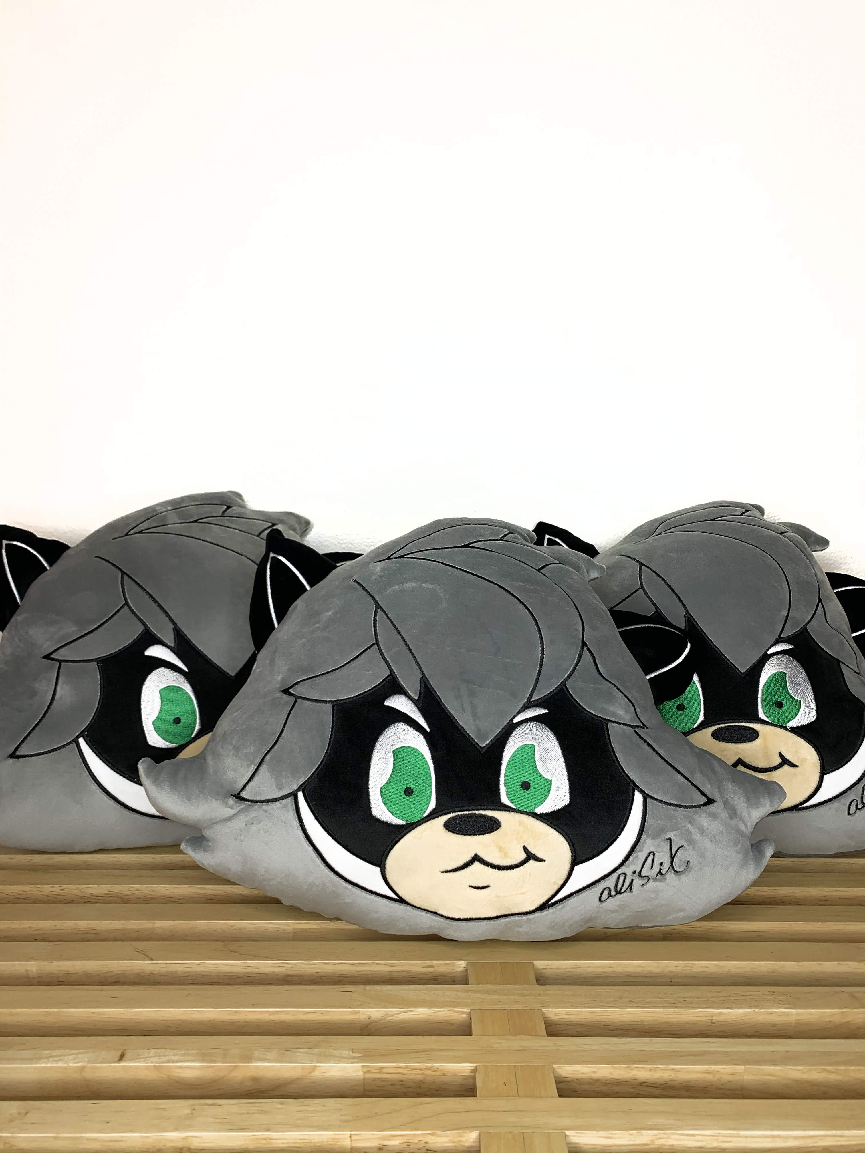 "Richie Pillow" by Ali Six