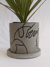 Load image into Gallery viewer, Planter 4 by Liz Flores
