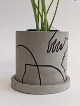 Load image into Gallery viewer, Planter 7 by Liz Flores

